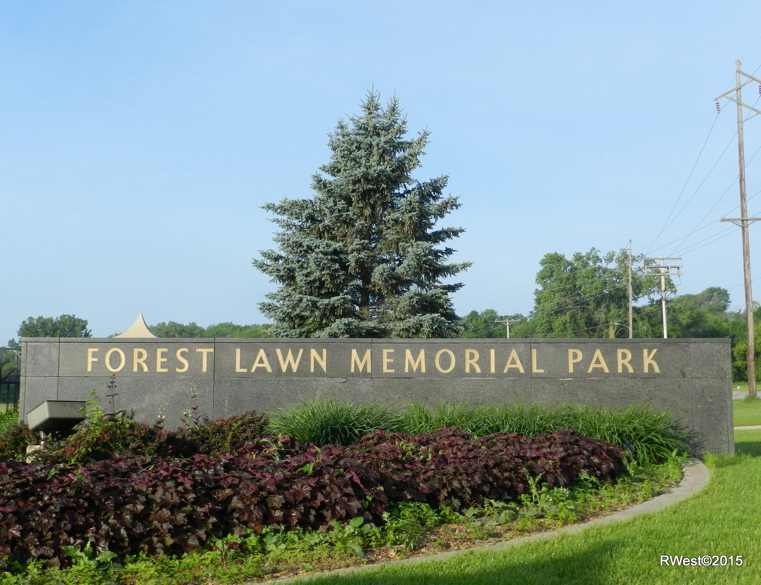 Forest Lawn Memorial Park